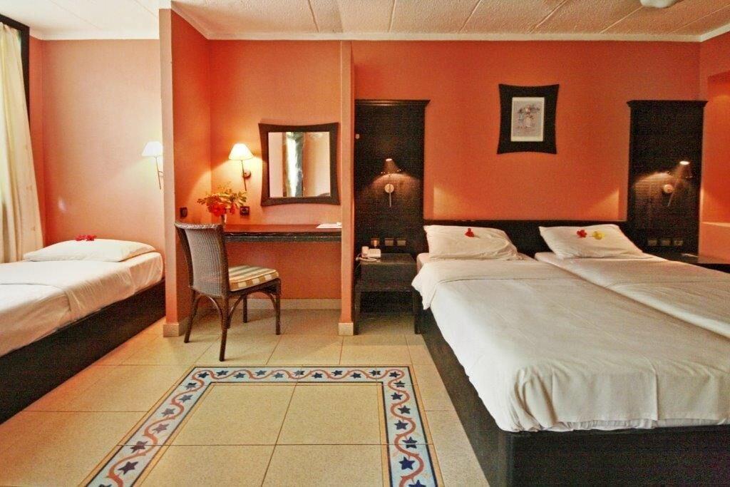 Senegambia Beach Hotel Кололи Екстериор снимка