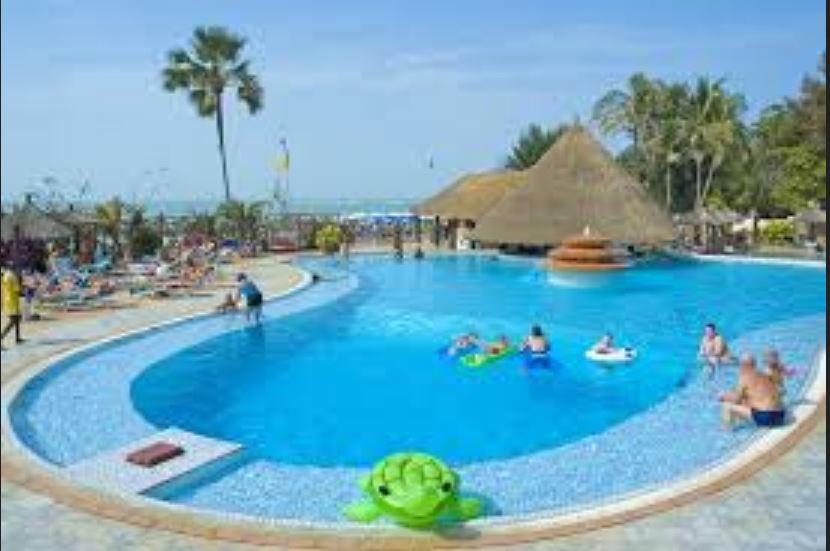 Senegambia Beach Hotel Кололи Екстериор снимка