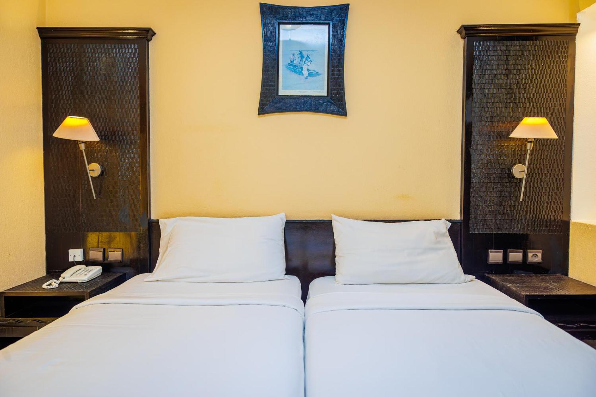 Senegambia Beach Hotel Кололи Екстериор снимка