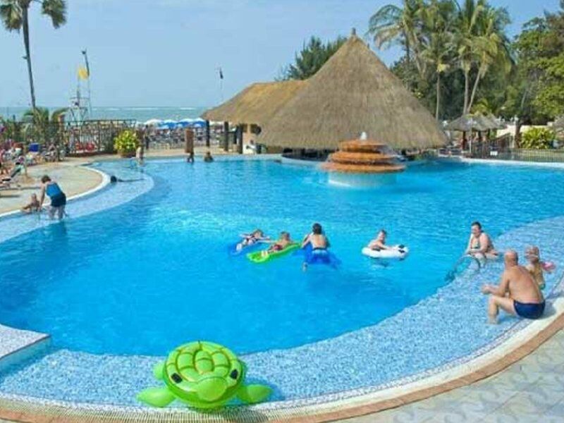Senegambia Beach Hotel Кололи Екстериор снимка