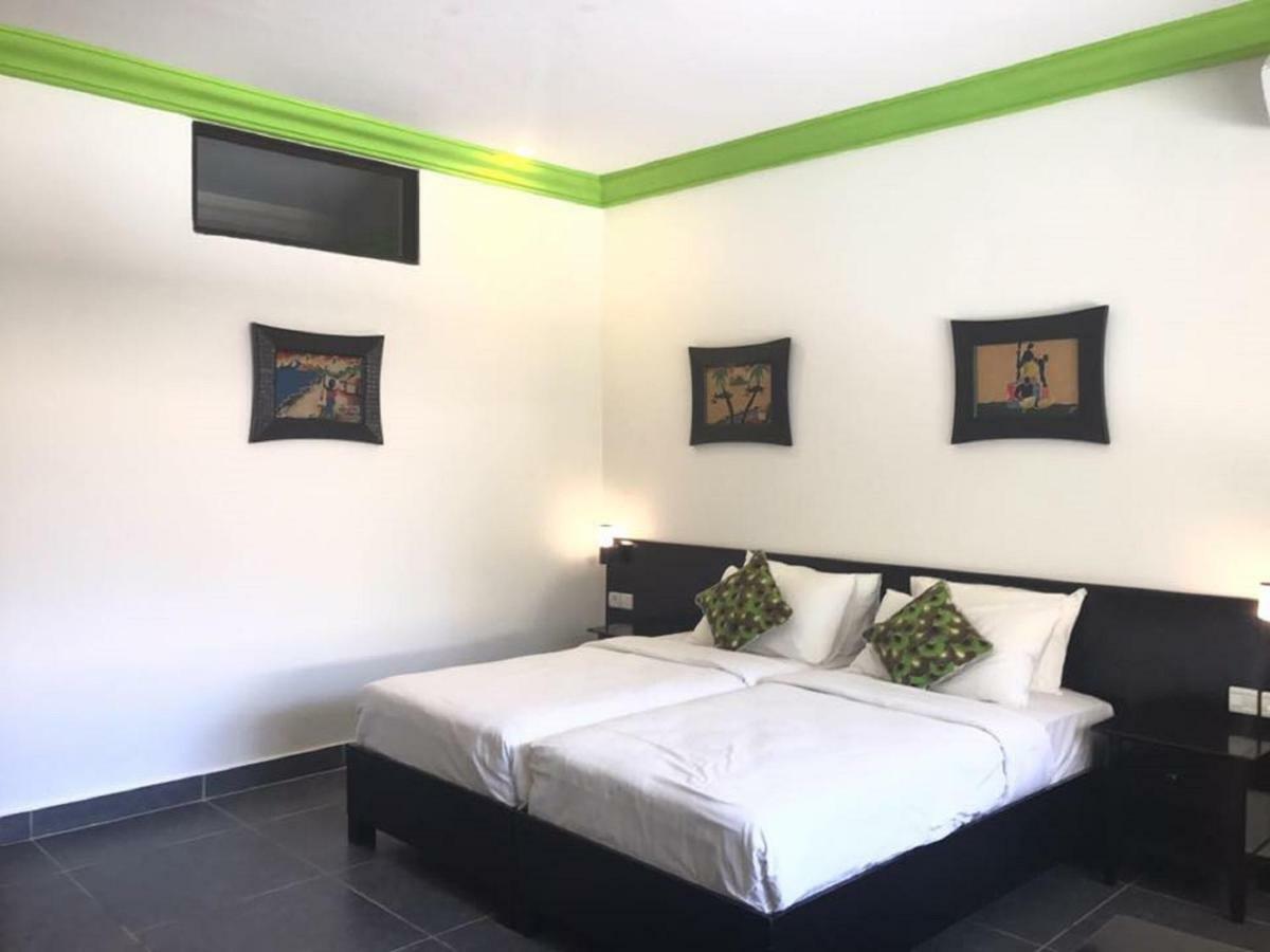 Senegambia Beach Hotel Кололи Екстериор снимка