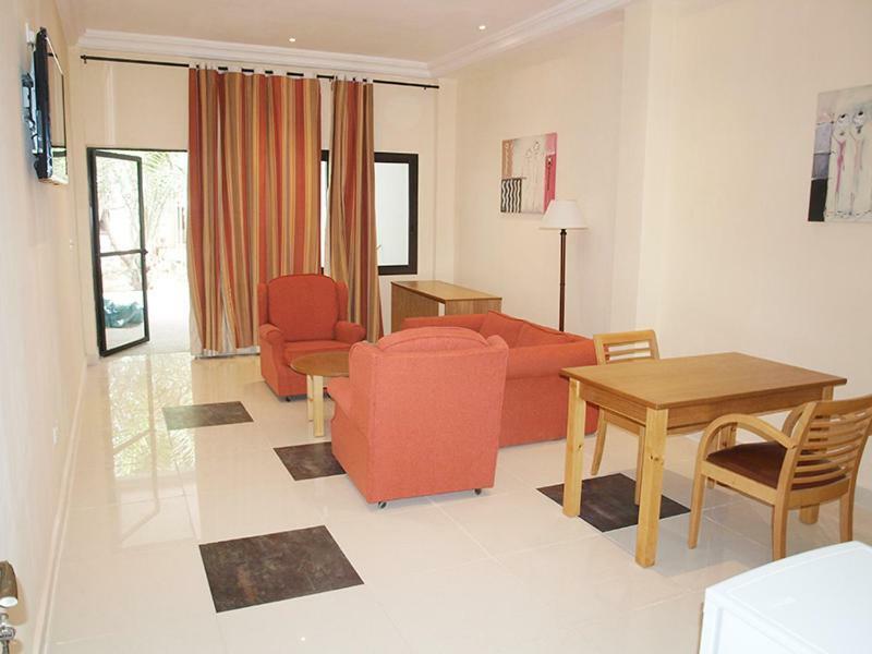 Senegambia Beach Hotel Кололи Екстериор снимка